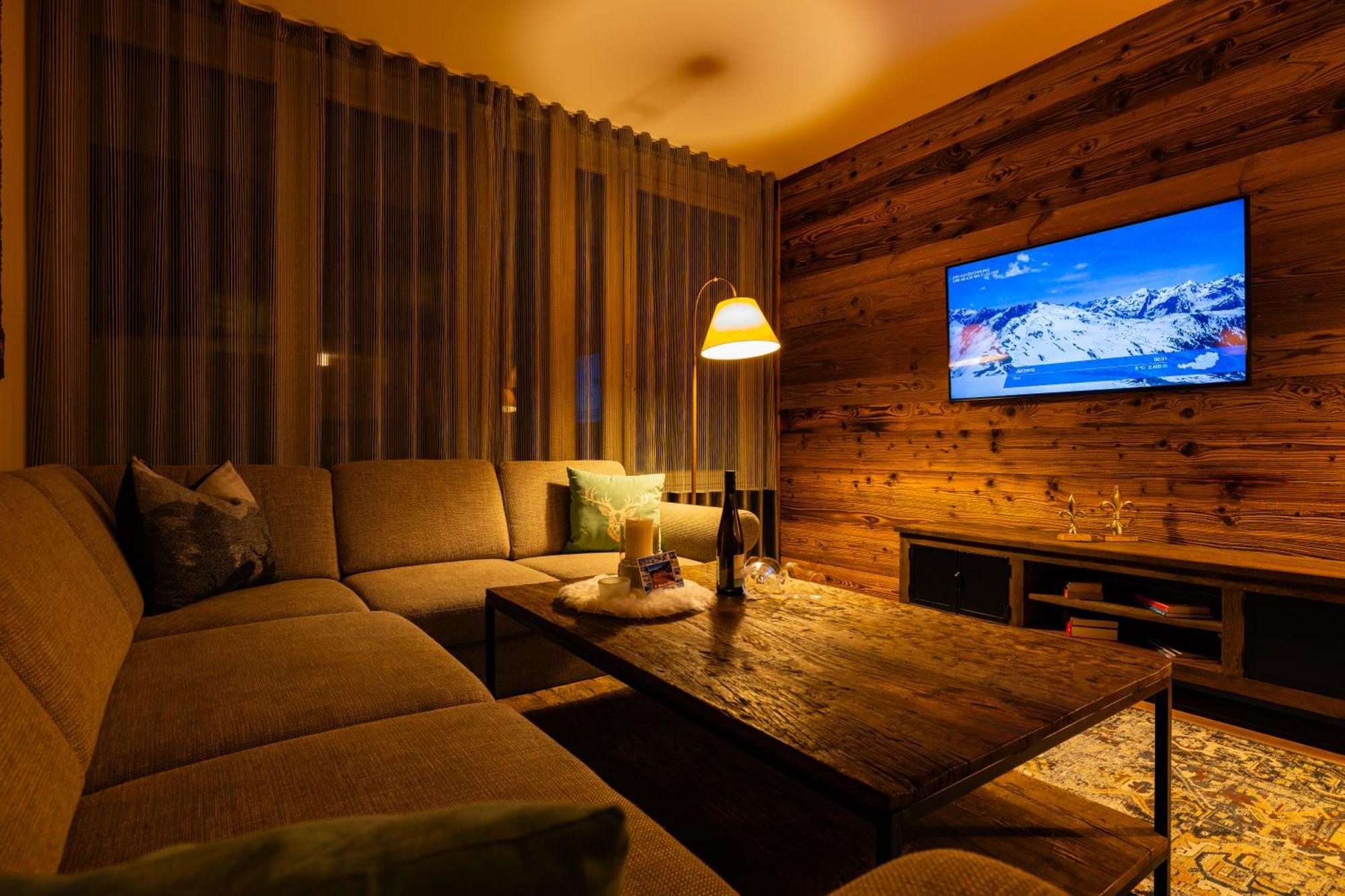 Haus Freunden Apartment Sankt Anton am Arlberg Exterior photo
